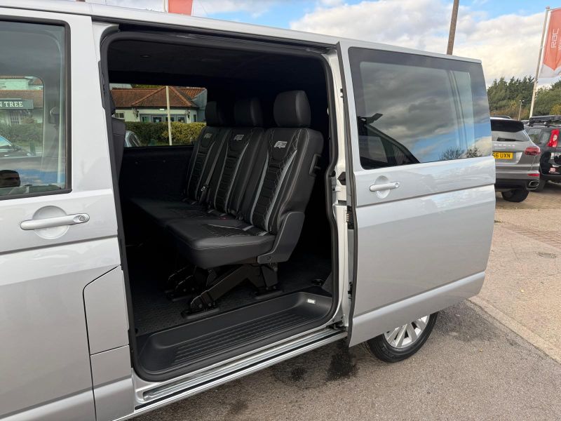 VOLKSWAGEN TRANSPORTER T28 TDI P/V HIGHLINE - 2630 - 13