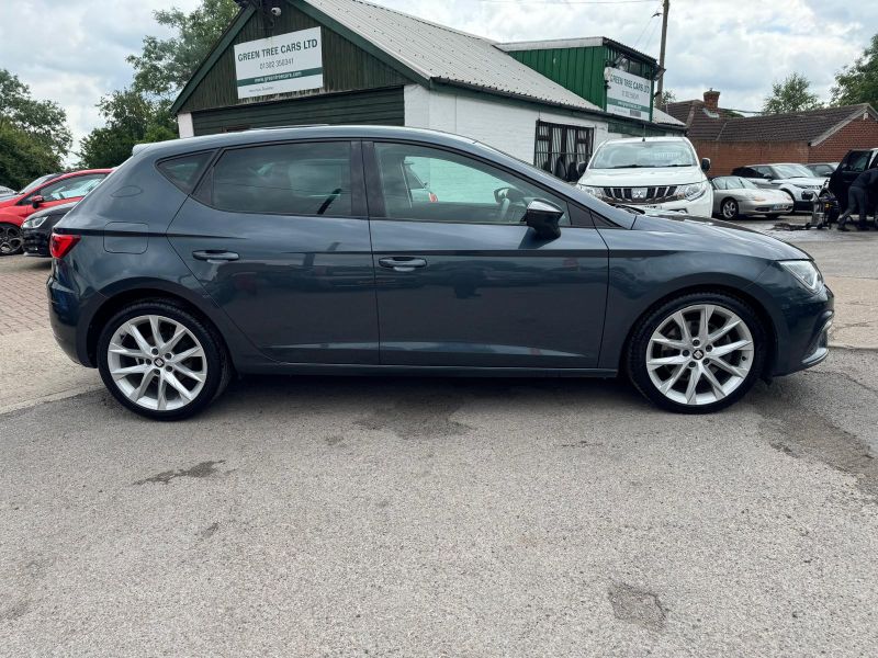 SEAT LEON TDI FR SPORT - 2476 - 7