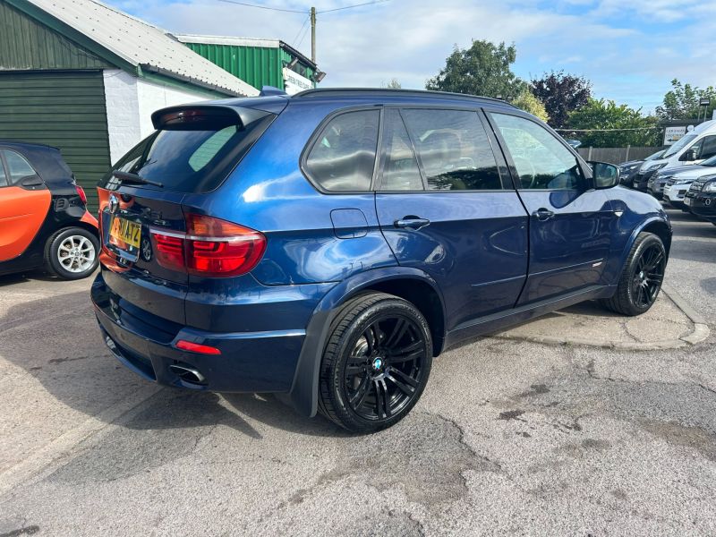 BMW X5 XDRIVE50I M SPORT - 2550 - 3