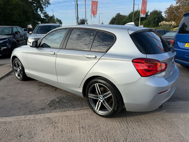 BMW 1 SERIES 118D SPORT - 2606 - 8