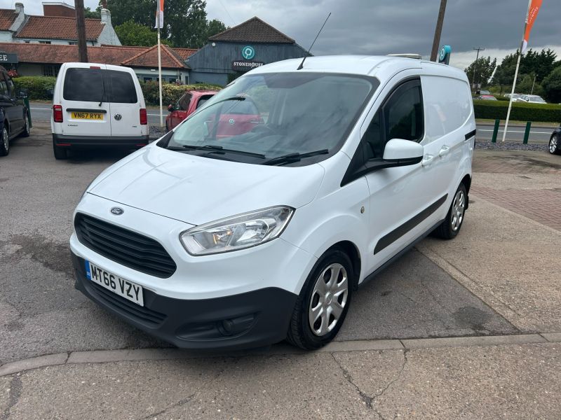 Used FORD TRANSIT COURIER in Hatfield, South Yorkshire for sale