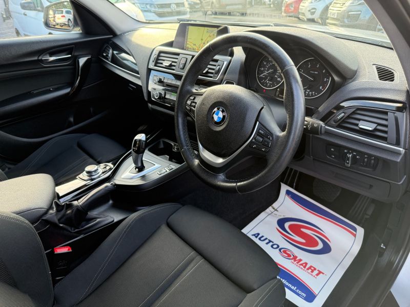 BMW 1 SERIES 118D SPORT - 2606 - 13