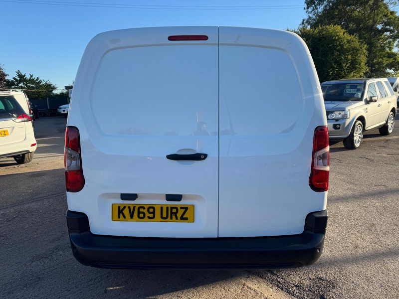 VAUXHALL COMBO L2H1 2300 EDITION S/S - 2589 - 6