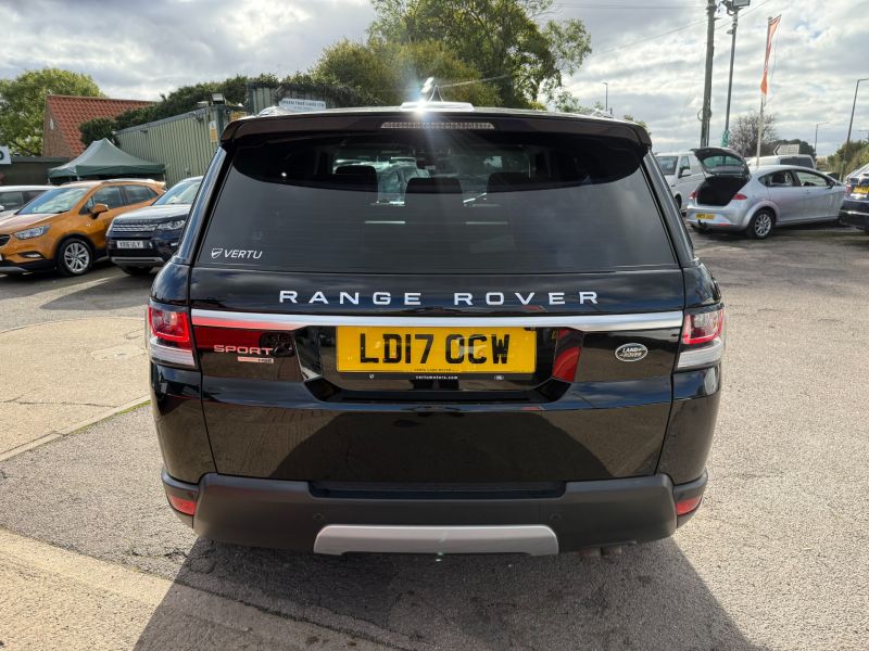 LAND ROVER RANGE ROVER SPORT SD4 HSE - 2624 - 7