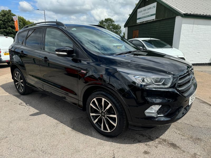 FORD KUGA ST-LINE - 2515 - 3