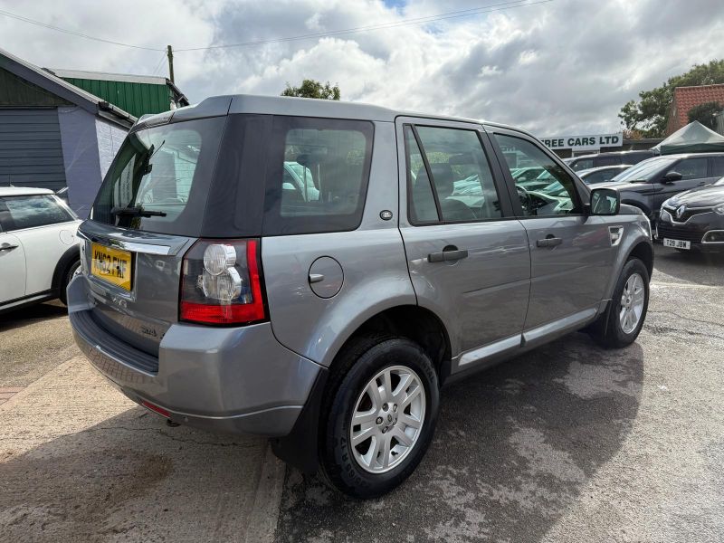 LAND ROVER FREELANDER SD4 XS - 2614 - 4