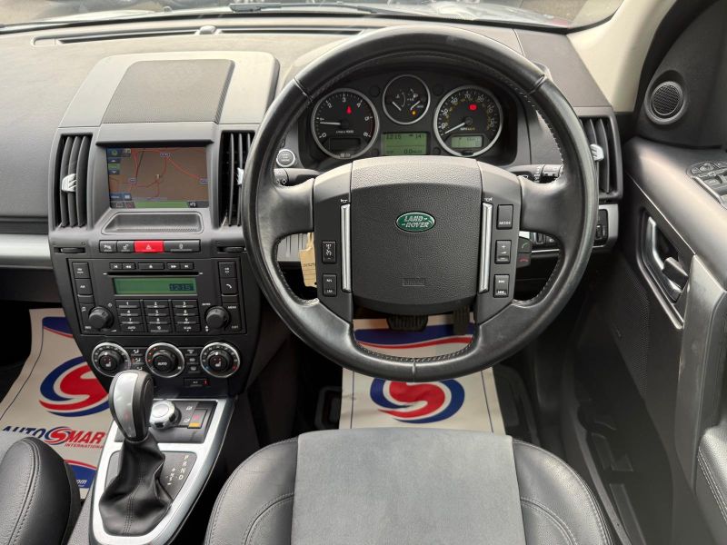 LAND ROVER FREELANDER SD4 XS - 2614 - 9