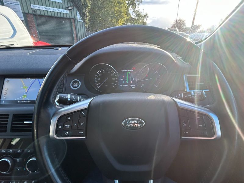 LAND ROVER DISCOVERY SPORT TD4 HSE - 2612 - 14