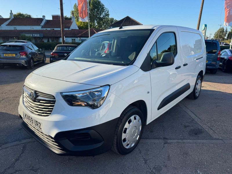 VAUXHALL COMBO L2H1 2300 EDITION S/S - 2589 - 1