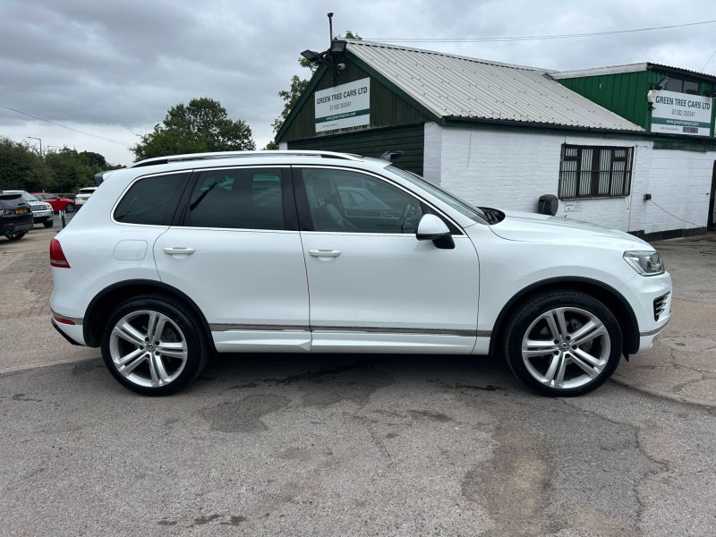 VOLKSWAGEN TOUAREG V6 R-LINE PLUS TDI BLUEMOTION TECHNOLOGY - 2539 - 7