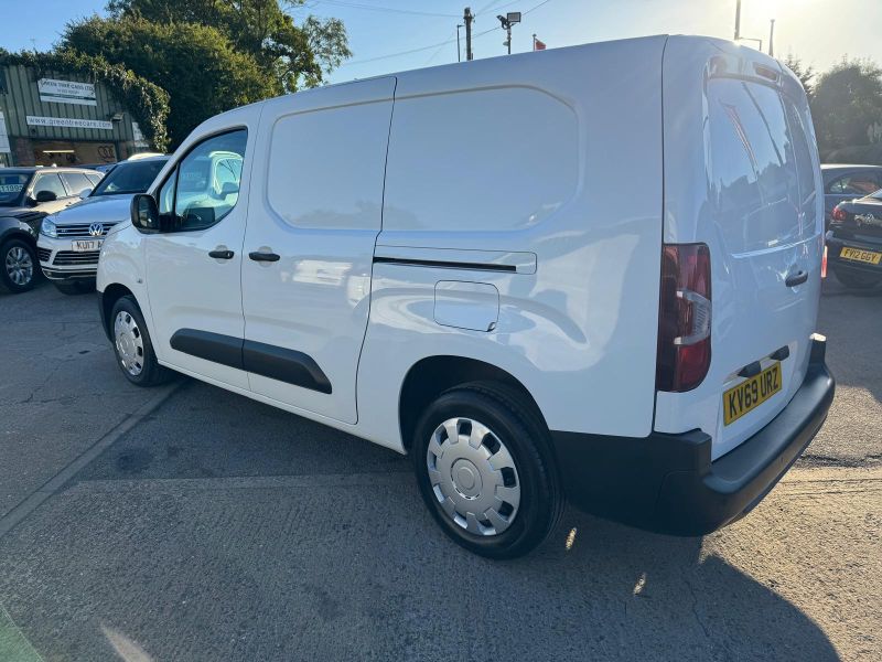 VAUXHALL COMBO L2H1 2300 EDITION S/S - 2589 - 4